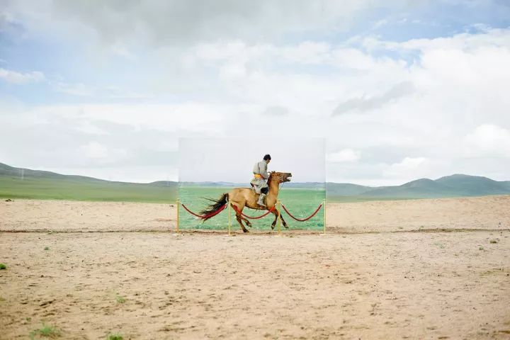 沙漠里的博物馆 沙漠里的博物馆,博物馆设计,艺术博物馆设计,露天展厅设计